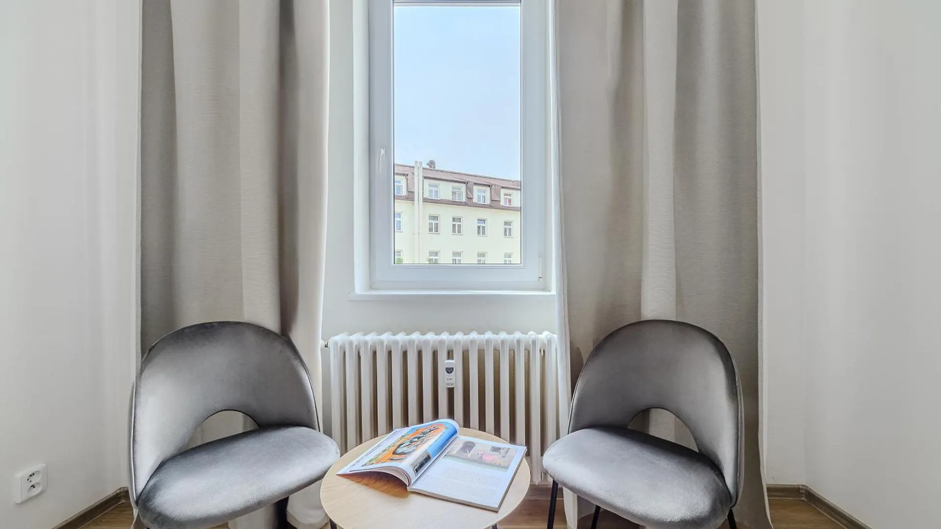 Apartament Apart With 3 Bedroom For Family Praga